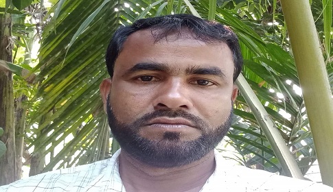 মানুষের পাশে থেকে কাজ করে যাচ্ছেন মেম্বার প্রার্থী রফিক