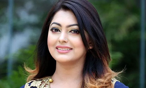 শিল্পী সমিতির সাধারণ সম্পাদক নিপুণ