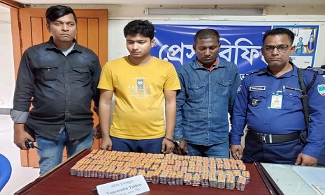 সাতক্ষীরায় ৯ হাজার পিস ট্যাপেন্টাডল ট্যাবলেটসহ গ্রেফতার ২