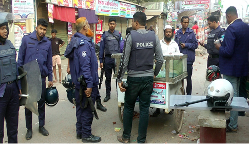 ফরিদপুরে মাইকে ঘোষণা দিয়ে সংঘর্ষ, পুলিশসহ আহত অর্ধশতাধিক