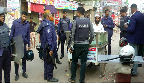 ফরিদপুরে মাইকে ঘোষণা দিয়ে সংঘর্ষ, পুলিশসহ আহত অর্ধশতাধিক