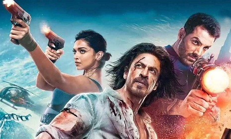 কাশ্মীরে নতুন রেকর্ড গড়েছে ‘পাঠান’