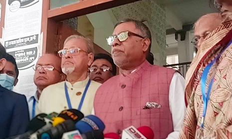 কোনো সমস্যা ছাড়াই এমবিবিএস ভর্তি পরীক্ষা সম্পন্ন