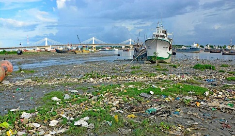 ৩৩ বছরে কর্ণফুলীর প্রস্থ কমেছে ৪০০ মিটার 