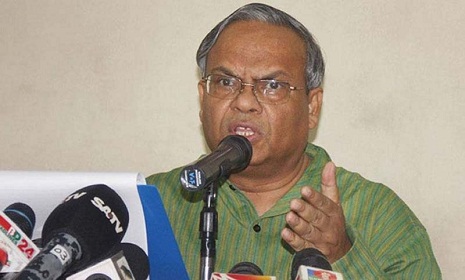 ‘সরকার আগুন নিয়ে খেলছে’