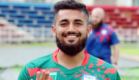 বাংলাদেশের অলিম্পিক ফুটবল দলের অধিনায়ক রহমত মিয়া