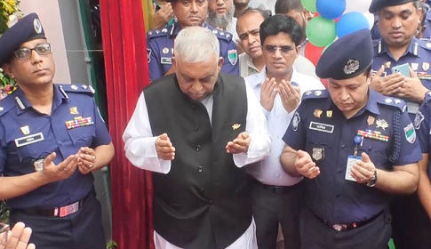 আমেরিকা নির্দিষ্ট কোনো দলকে স্যাংশন দিচ্ছে না: স্বরাষ্ট্রমন্ত্রী