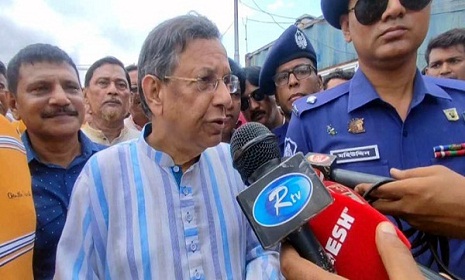 প্রধানমন্ত্রীর মহানুভবতায় দণ্ডপ্রাপ্ত খালেদা ভালো চিকিৎসা পাচ্ছেন