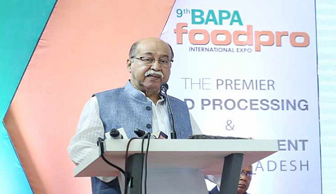 ‘কালোবাজারিরা নিয়ন্ত্রণের বাইরে’