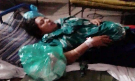 শ্রীনগরে প্রতিপক্ষের হামলায় দম্পতি আহত