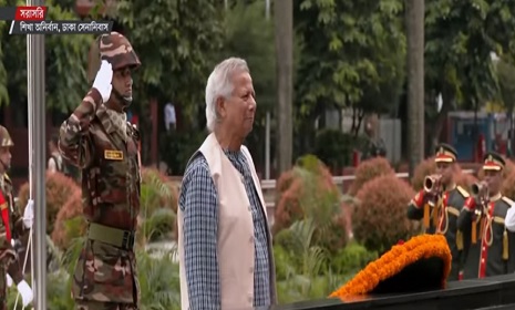 শিখা অনির্বাণে প্রধান উপদেষ্টার শ্রদ্ধা