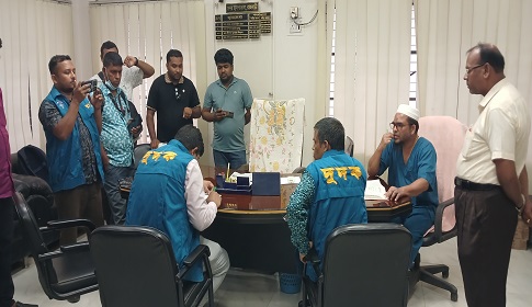 রাজবাড়ী সদর হাসপাতালে দুদকের অভিযান, ৩২ চিকিৎসকের ১০ জনই অনুপস্থিত