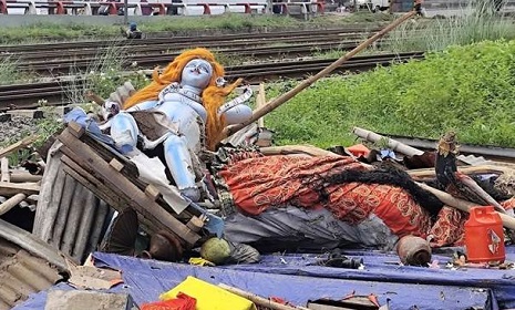 রথ নিয়ে ঢাকেশ্বরী নয়, খিলক্ষেত ভাঙ্গা মন্দিরে যান 