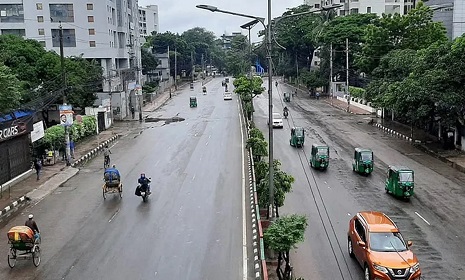 বায়ুদূষণে বিশ্বে আজ ১৭তম ঢাকা