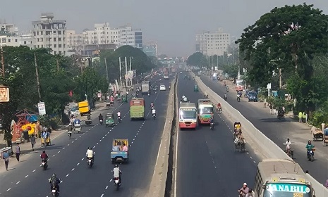 ঢাকার বাতাস আজ ‘সহনীয়’