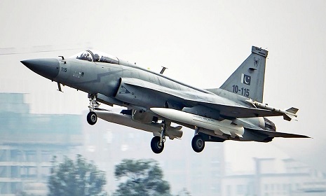 চীনা যুদ্ধবিমানের বড় ক্রেতা হয়ে উঠছে পাকিস্তান