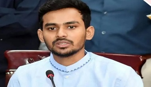 কুমিল্লা-৩ আসন থেকে মনোনয়নপত্র নিলেন আসিফ