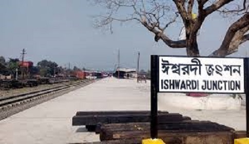 ঈশ্বরদীতে প্রাণ কোম্পানির খাবার খেয়ে অসুস্থ ৩০ শ্রমিক