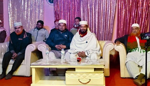 জামায়াত প্রার্থী মাওলানা আতাউর রহমান বাচ্চু'র সঙ্গে সাংবাদিকদের মতবিনিময় 