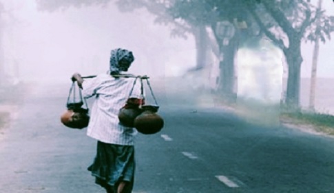 শীতে কাঁপছে টাঙ্গাইল, বিপাকে নিম্ন আয়ের মানুষ