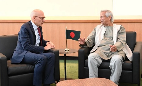 ভুয়া তথ্য মোকাবিলায় জাতিসংঘের সহায়তা চাইলেন প্রধান উপদেষ্টা