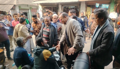 ‘হিন্দু সম্প্রদায়ের মানুষের ওপর আঁচড় লাগলে প্রতিরোধ করা হবে’ 