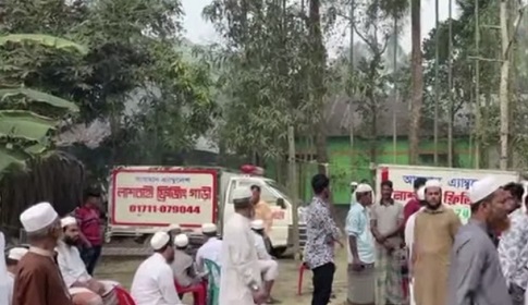 শ্বশুরবাড়িতে একসঙ্গে খোঁড়া হয়েছে ৪ কবর