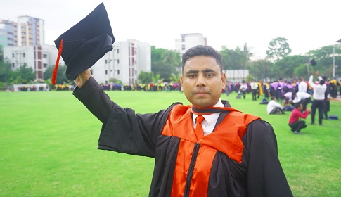 অ্যাডভোকেটশিপ পরীক্ষায় উত্তীর্ণ সুবর্ণচরের রিফাত