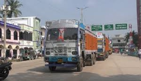 ১০ দিন পর ভোমরা বন্দর দিয়ে আমদানি-রপ্তানি শুরু