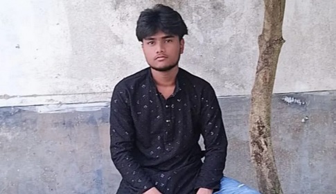 পদ্মা সেতুর কাছে বন্ধুদের সাথে গোসলে নেমে এসএসসি পরীক্ষার্থী নিখোঁজ