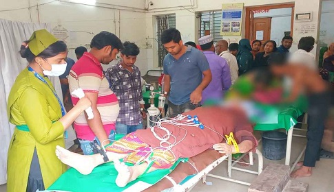 নড়াইলে পাম্প থেকে ডিজেল নিয়ে ফেরার পথে নারীর মৃত্যু