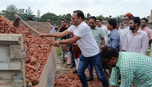 এসএসসি পরীক্ষার্থীদের দুর্ভোগ লাগবে সুবর্ণচরে সড়ক সংস্কার উদ্বোধন 