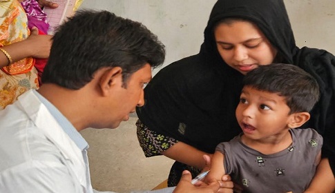 হামের টিকাদান কর্মসূচিতে ১৫ লাখ সিরিঞ্জ দিচ্ছে ব্র্যাক 