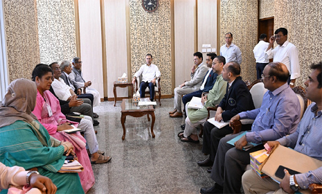 বই পড়ার অভ্যাস গড়তে সরকারের সঙ্গে কাজ করবে বিশ্বসাহিত্য কেন্দ্র