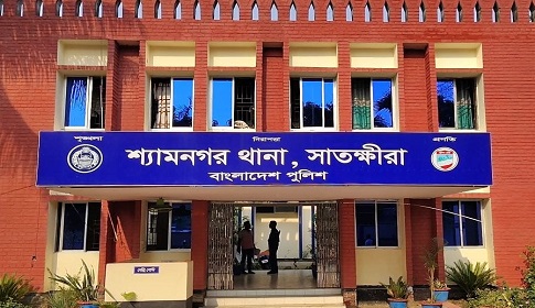 মোটরসাইকেল ধাক্কায় সড়কে প্রাণ গেলো বৃদ্ধের, চালকসহ দুই যুবক আটক