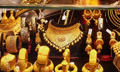 চার দফা কমার পর সোনার দাম ভরিতে বাড়লো ৬৫৯০ টাকা 