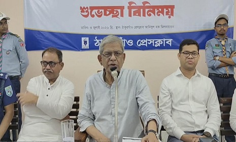 ‘মিডিয়া শক্তিশালী হলে গণতন্ত্রও শক্তিশালী হয়’