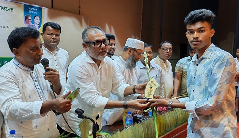 ‘বিগত সরকার সুপরিকল্পিতভাবে দেশের শিক্ষা ব্যবস্থাকে ধ্বংস করেছে’ 
