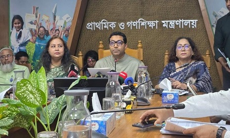 ‘আগামী বছর সব প্রাথমিক বিদ্যালয়ে মিড ডে মিল’