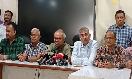 ‌‘বাড়ানোর পরও বাংলাদেশে জ্বালানি তেলের দাম অনেক কম’