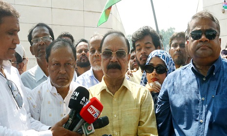 ‘গণতন্ত্র ব্যাহত করার কোনো চক্রান্ত বরদাস্ত করা হবে না’