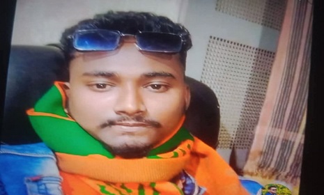 নড়াইলে চাঞ্চল্যকর মানসুর মোল্যা হত্যা মামলার আসামীর থানায় আত্মসমর্পণ 