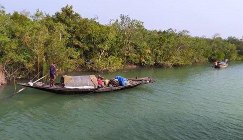 সুন্দরবনে ড্রোন উড়িয়ে নিস্ফল অভিযান, নিরাপত্তা চান জেলে-মহাজনরা