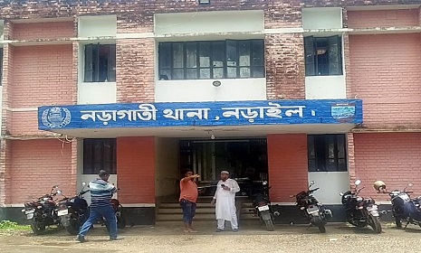 নড়াইলে বাড়ি থেকে ডেকে নিয়ে যুবককে কুপিয়ে হত্যা