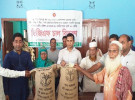 পাংশায় জেলে পরিবারের মাঝে চাউল বিতরণ