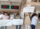 ববি উপাচার্য ছাদেকুলের বিদায়ে শিক্ষার্থীদের উল্লাস, মিষ্টি বিতরণ