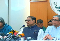 ‘বিদেশিরা আমাদের বন্ধু, নিষেধাজ্ঞা নিয়ে মাথাব্যথা নেই’