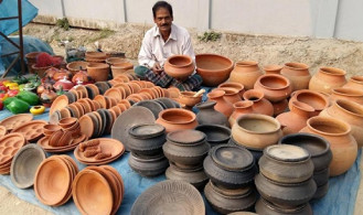 সু নজর না দিলে নিভে যাবে মৃৎশিল্পের শেষ বাতিটি