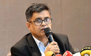 দেড় বছরে এত সাফল্য অর্জন অন্তর্বর্তী সরকারের মতো কেউ করতে পারেনি