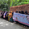 ইতালি প্রবাসীকে পিটিয়ে হত্যার প্রতিবাদে স্বজন ও এলাকায়বাসীর বিক্ষোভ